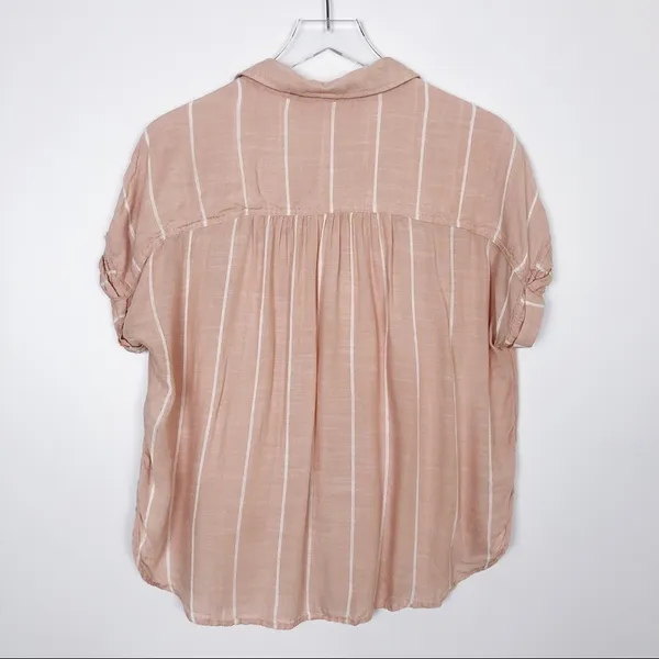 American Eagle Outfitters Pink Button Down Shirt - Image 3
