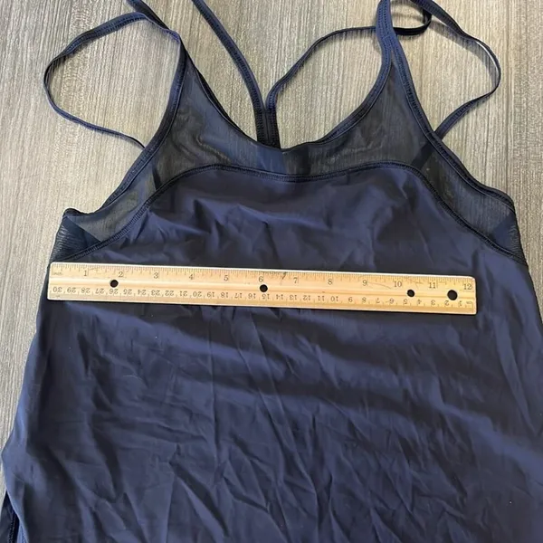Lululemon strappy tank.  Size 2/4? - Image 5