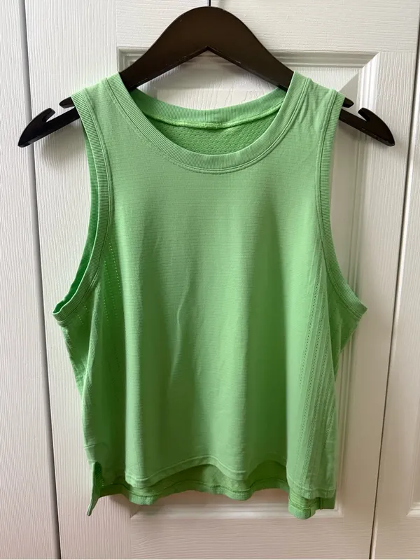 Lululemon Train to Be Tank Top in Scream Green Light - Image 2