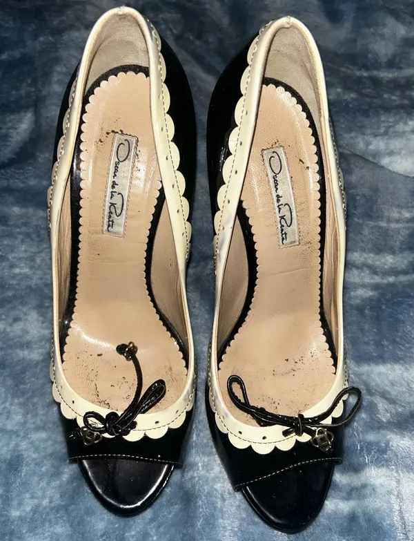 Oscar de la Renta Heels - Image 2
