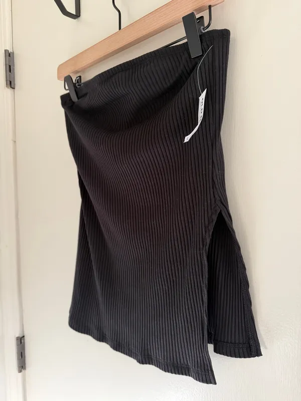 Old Navy Tube Top - Image 2