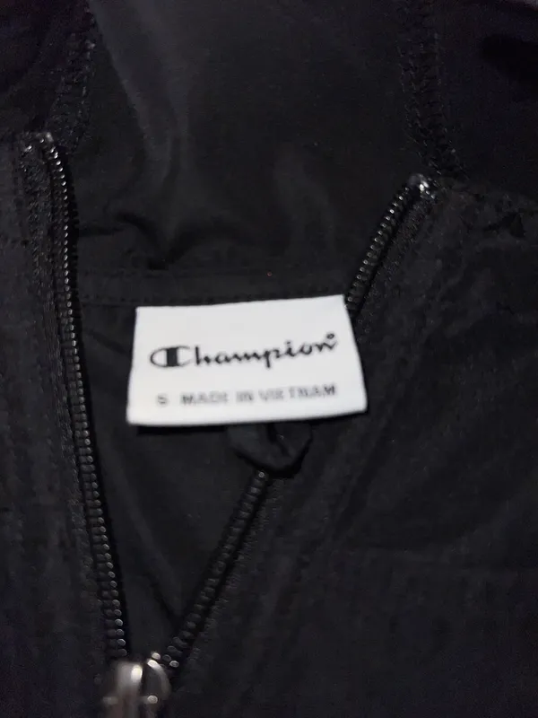 Champion Windbreaker - Image 3