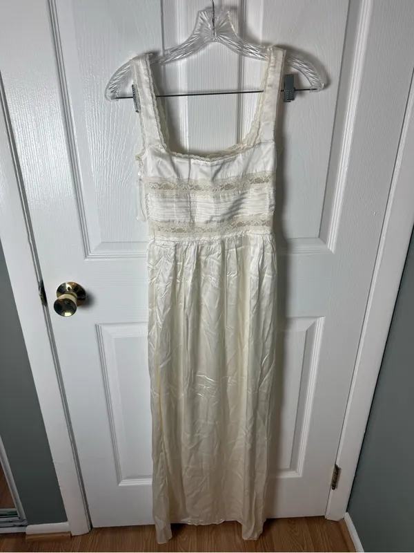 House of CB Illiana Ivory Real Silk Maxi Dress XS - Image 4