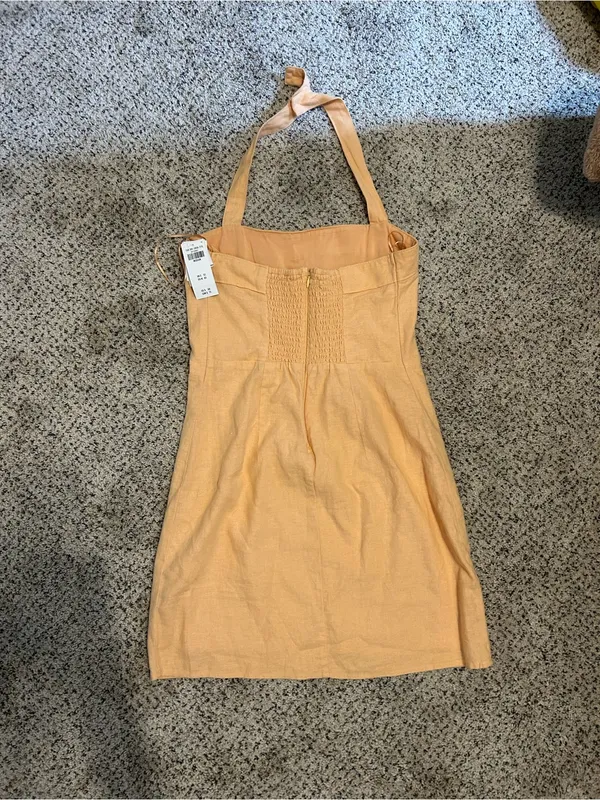 Abercrombie & Fitch Light Peach Halter Mini Dress - Image 4