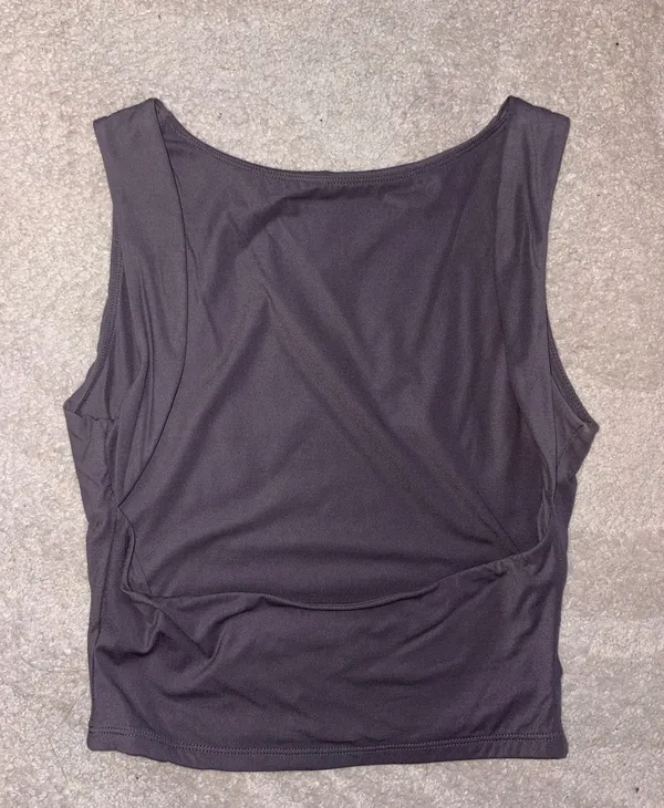 Amazon Qinsen Open Back Top Size M - Image 6