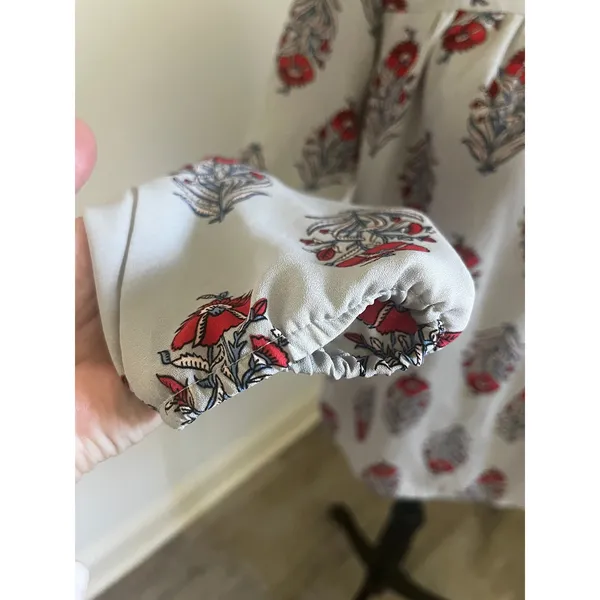 Loft Grey Floral Blouse XSP Long Sleeve Red Boho Chic Cottagecore Office Airy Flowy - Image 4