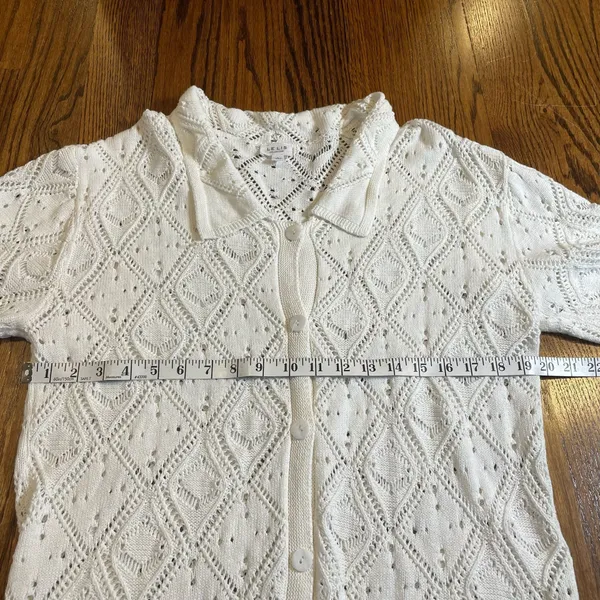 Le Lis Collection Short Sleeve Diamond Crochet Knit Button-Down Top - Image 4