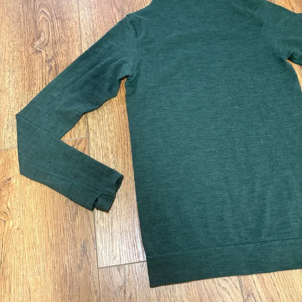 Athleta Flurry Base Layer Turtleneck Top Green Wool Blend Thumbholes Women Small - Image 2