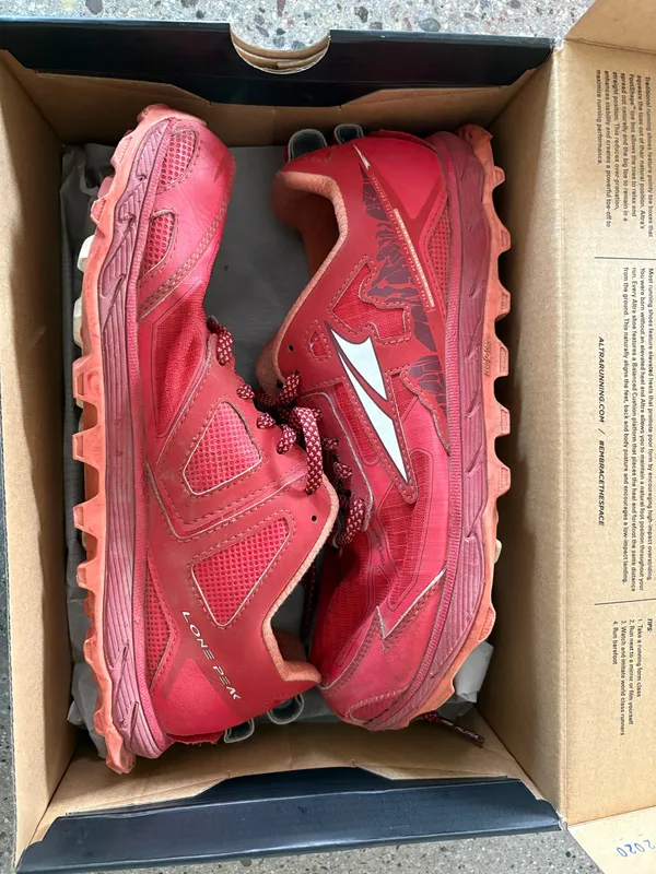 Altra Lone Peak Trail Running Shoes Red Size 10 - Image 2