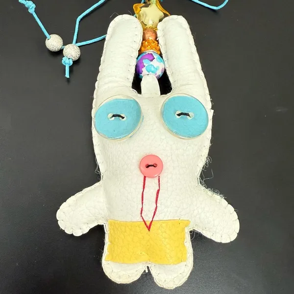 Adorable White Animal Plush Cushion Beaded FOB Bag Charm - Image 3