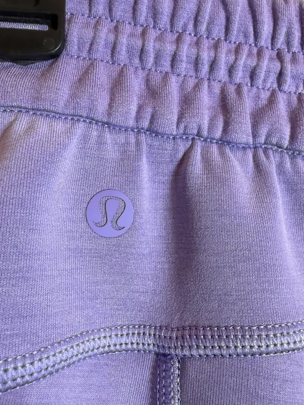 Lululemon Softstreme High-Rise Short 4" Womens 0 Dark Lavender Purple Active Gym - Image 10