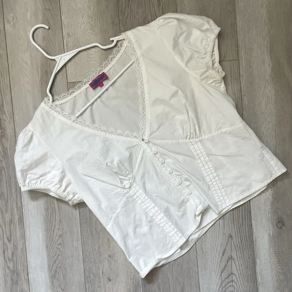 Edikted Crop Top v neck lace trim womens White medium coquette girl cottagecore - Image 7
