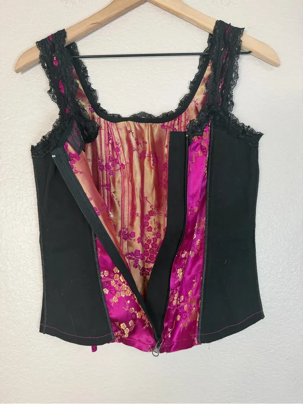 Tripp NYC Hot Topic Y2K Deadstock Brocade Magenta Corset Top NEW Medium - Image 10