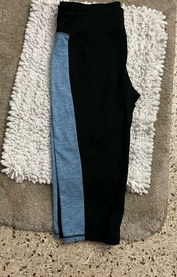 Ideology leggings capri - Image 2