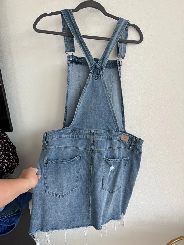 Celebrity Pink Overalls Skirt - Image 2