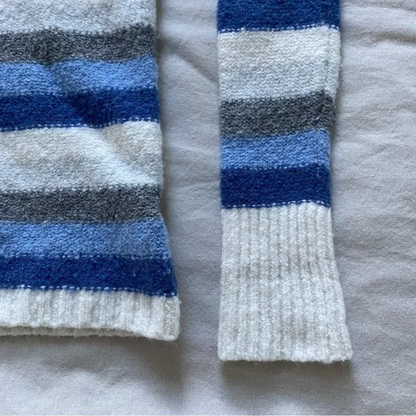 Gap Stripe‎ Sweater - Image 3