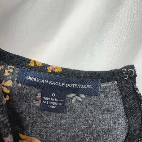 American eagle black floral lace up - Image 4