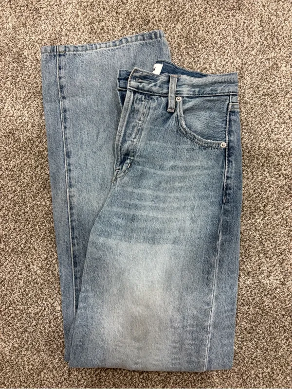 pistola Cuffed Jeans in Light Blue Wash - Image 9