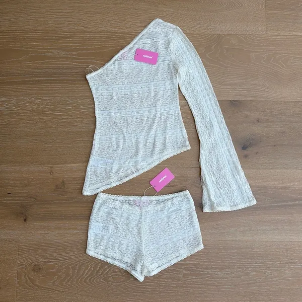 Edikted One Shoulder Top & Micro Shorts Set Yalena Size XS Cream - Image 5
