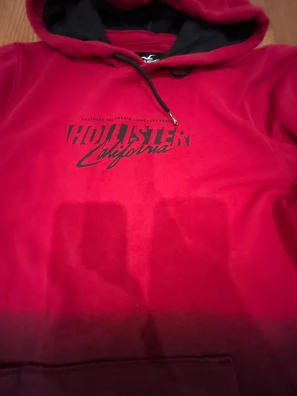 Hollister California logo graphic kangaroo ombre burgundy oversized hoodie M - Image 13