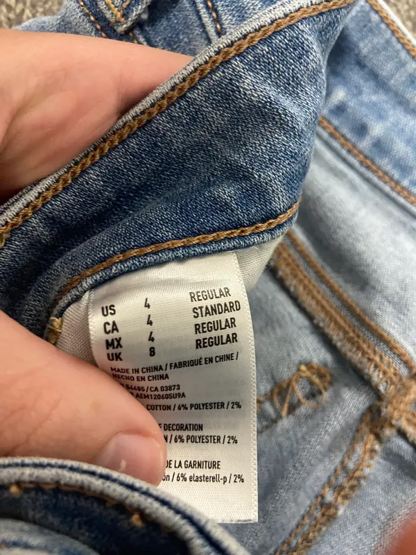 American Eagle Jeans - Image 5