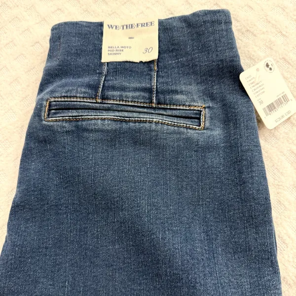 Free People’s We the Free Bella Moto Mid-rise Skinny Jeans, 30 NWT! - Image 4