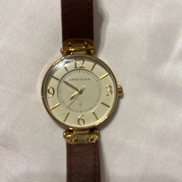 Anne Klein Women’s Watch. Gold and brown leather strap - Image 2