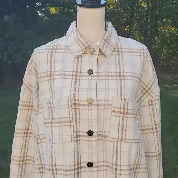 Plaid Flannel Shacket | Plaid Flannel Shirt Jacket Size L - Image 2