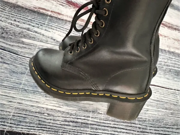 Dr. Martens CLEMENCY WOMEN'S SMOOTH LEATHER HEELED LACE UP BOOTS - Image 7