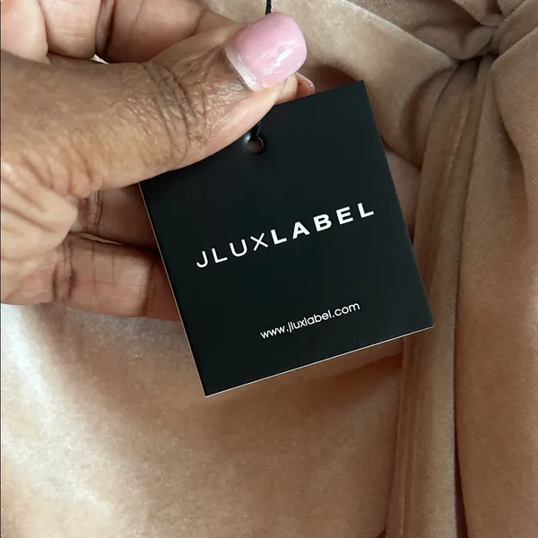 NWT JLUXLABEL Draped Twist Front Maxi Skirt in Blush - Image 5