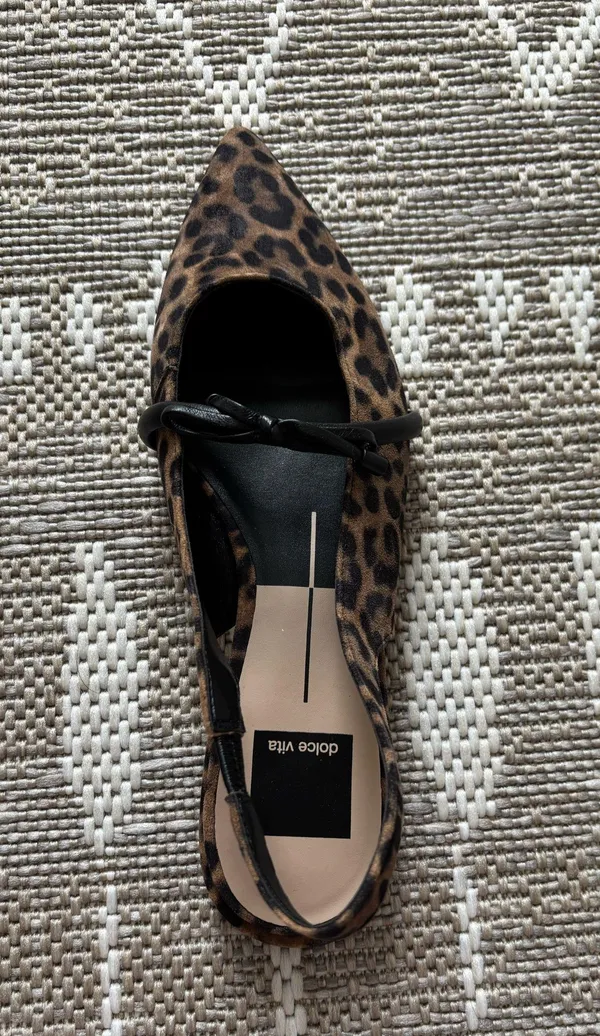 DV by Dolce Vita Flats - Image 4