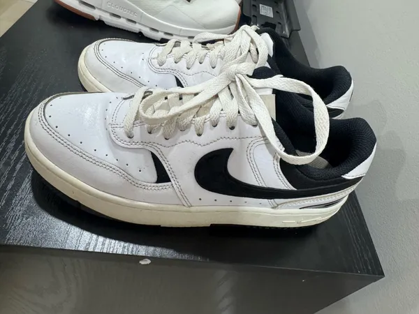 Nike Air Force - Image 2
