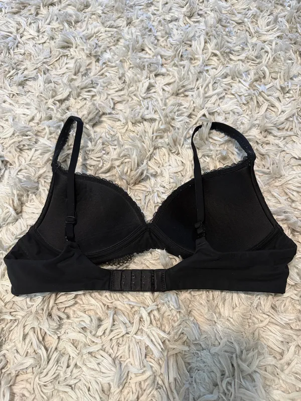 Victoria's Secret Bra - Image 3