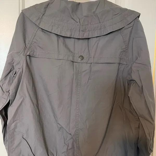 SALE! Ann Taylor Loft Lightweight Jacket - Image 2