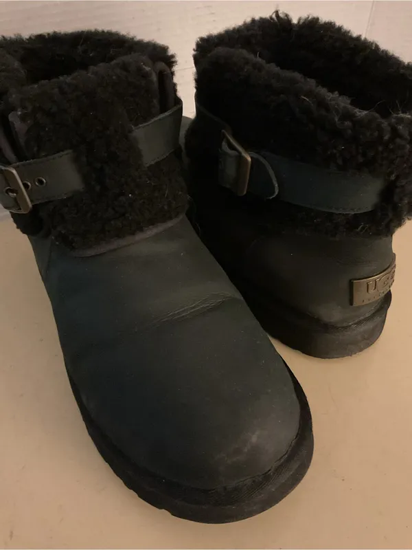 UGG women Black leather shearling shirt classic boots US 10 - Image 2