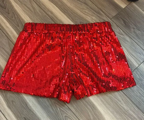 Red Sparkly Shorts Spirit Halloween large - Image 3