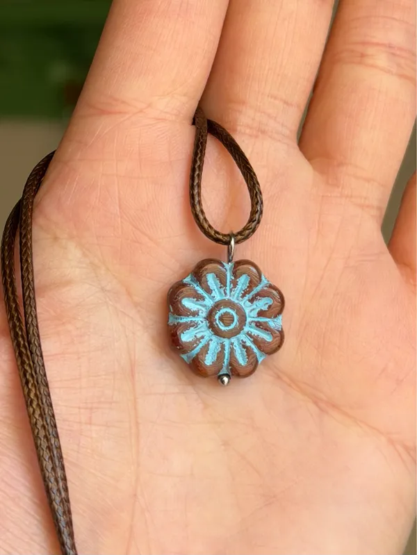 Handmade unique fairy retro cute Czech glass flower necklace🤎🩵 - Image 3
