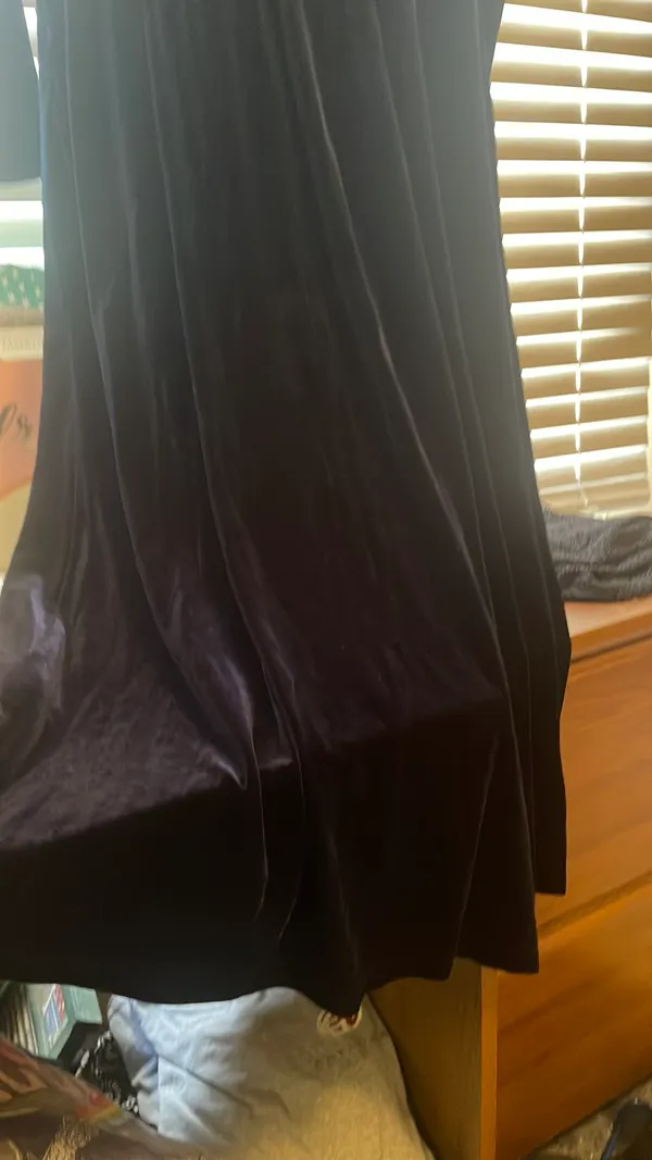 Stunning Royal blue velvet maxi dress - Image 2