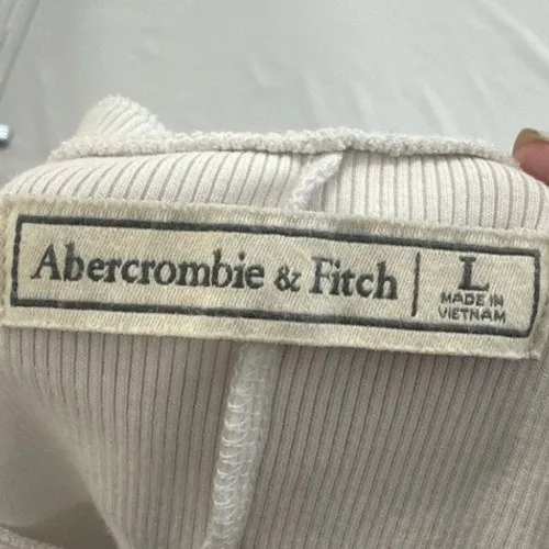 Abercrombie & Fitch Womens Long Sleeve Ribbed Lettuce Edge Top Cream‎ Large - Image 4