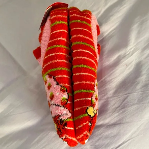 Strawberry Shortcake Slipper Socks NWT Sz 4 - Image 2