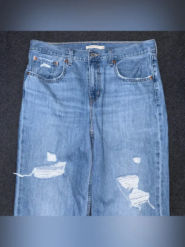 Levi’s Low Pro Straight Jeans Relaxed Slouchy Womens Sz 30 Distressed Blue Denim - Image 3