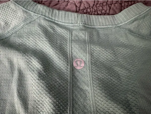 Lululemon Swiftly Short Sleeve - Image 3