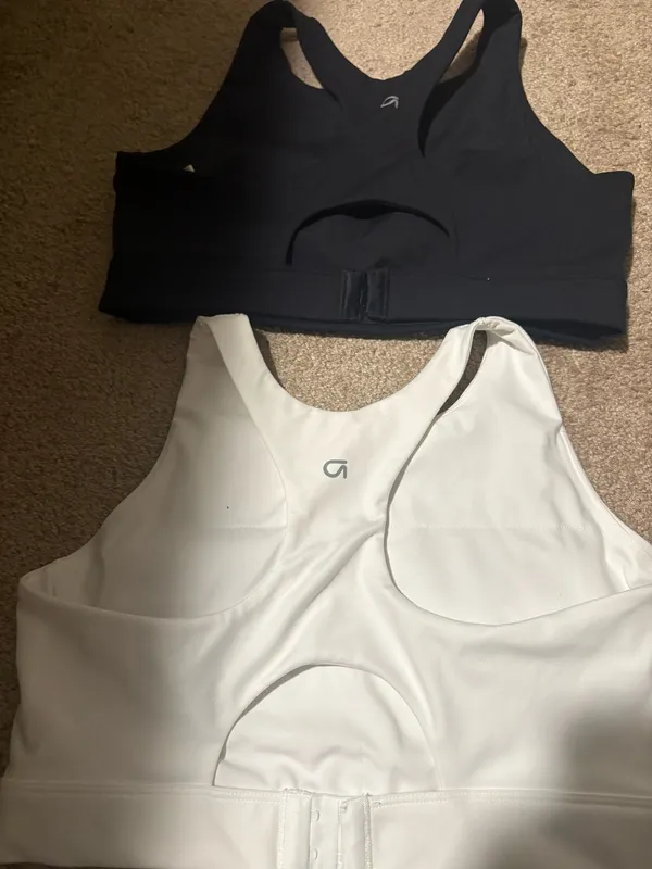 Gap high neck sports bra - Image 2