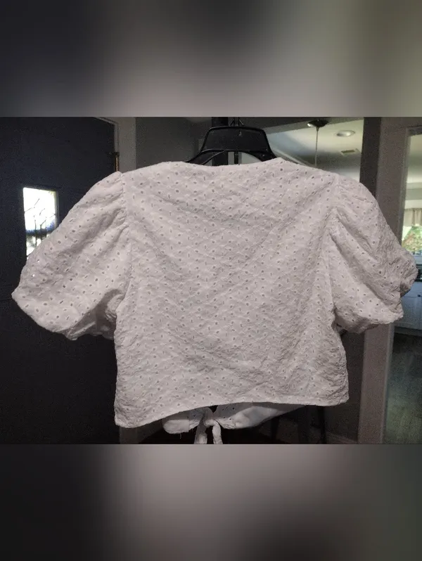 Altar'd State White Eyelet Tie-Front Puff Sleeve Crop Blouse - Image 2