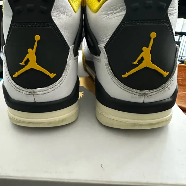 Women’s Air Jordan 4 Retro - Image 6