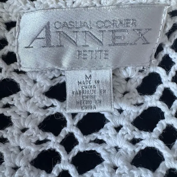 Vintage Casual Corner Cottage Core Crotchet Cotton Knit Cardigan Sweater - Image 5