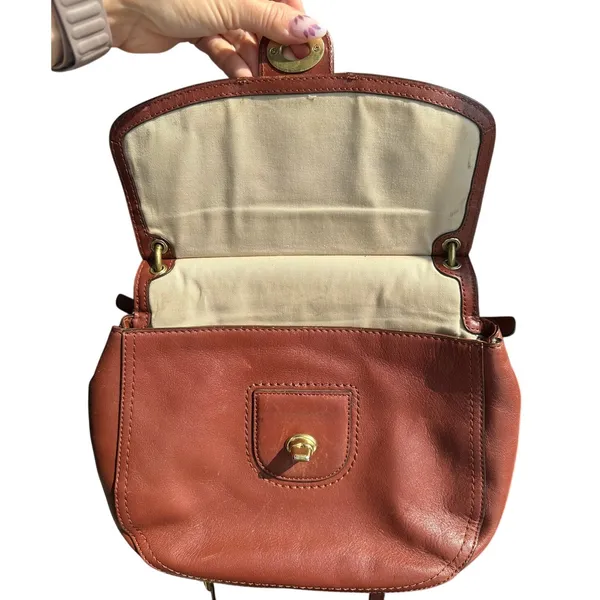 Coach Legacy New Willis 22382 Cognac Leather Crossbody Satchel Turnlock Tassel - Image 8