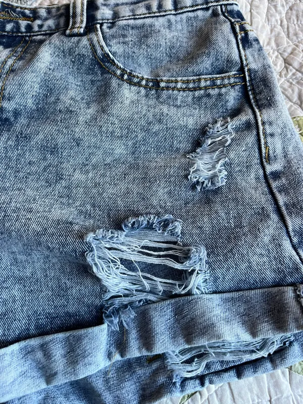 Distressed Jean Shorts Blue Size M - Image 4