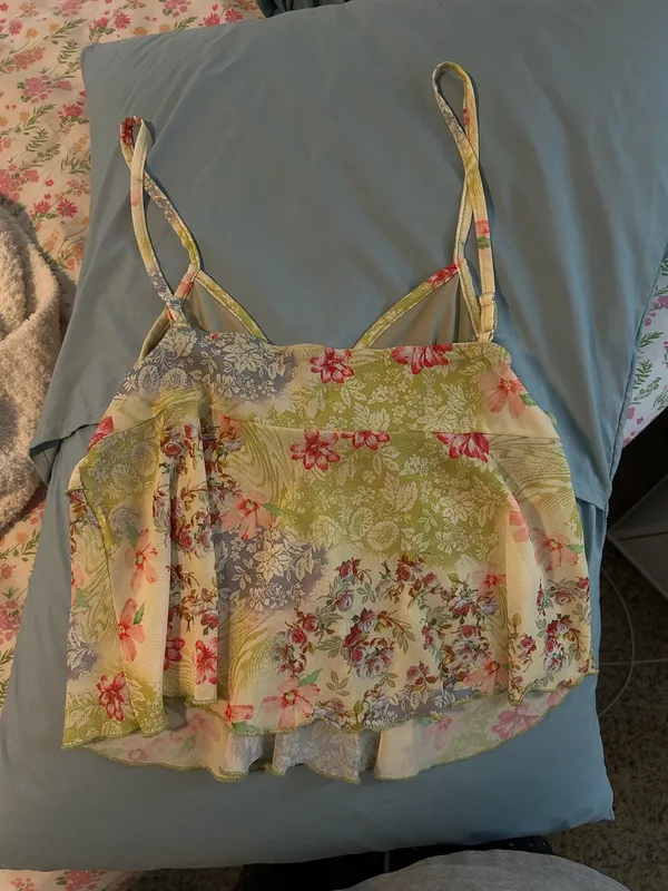 Tank Top Shein - Image 2