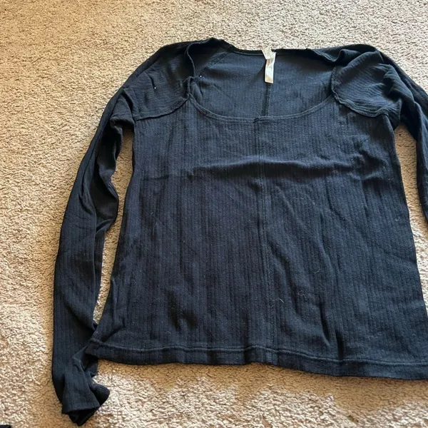 Free people‎ large black blouse - Image 2